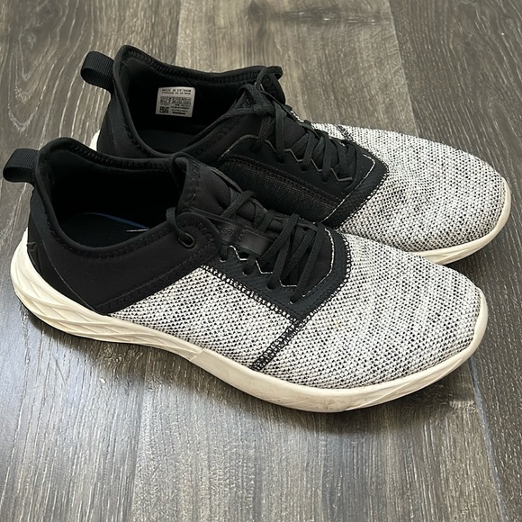 Reebok Astroride sneakers - Picture 1 of 10